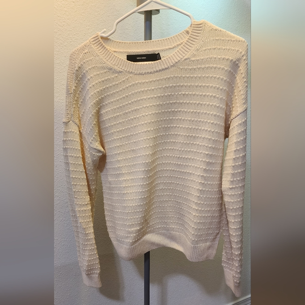 Vero Moda sweaters - Picture 2 of 2